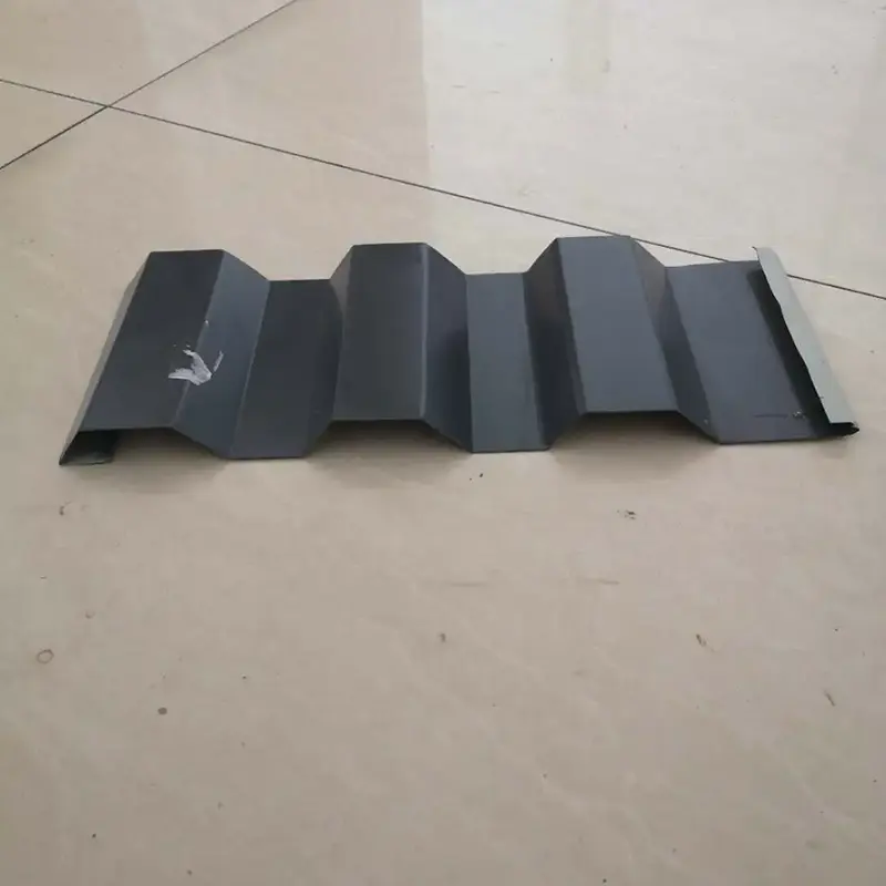 Tấm thép mạ màu giấu kín