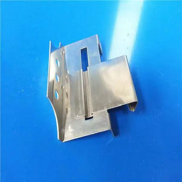 Dây buộc kẹp giấu